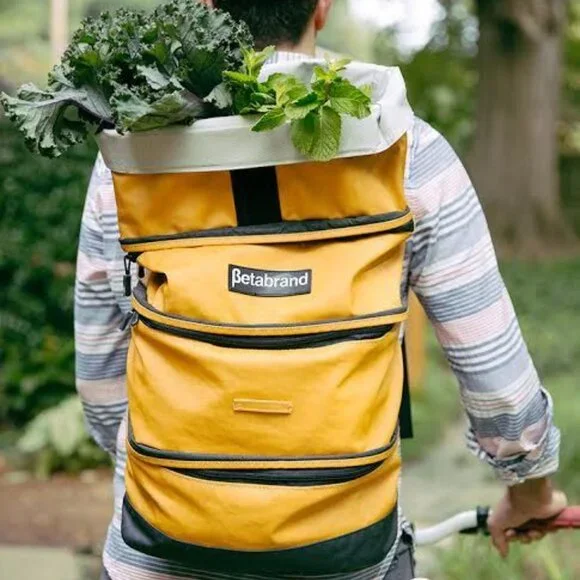 Betabrand Cornucopia Farmer's Market Backpack - Picture 4 of 5